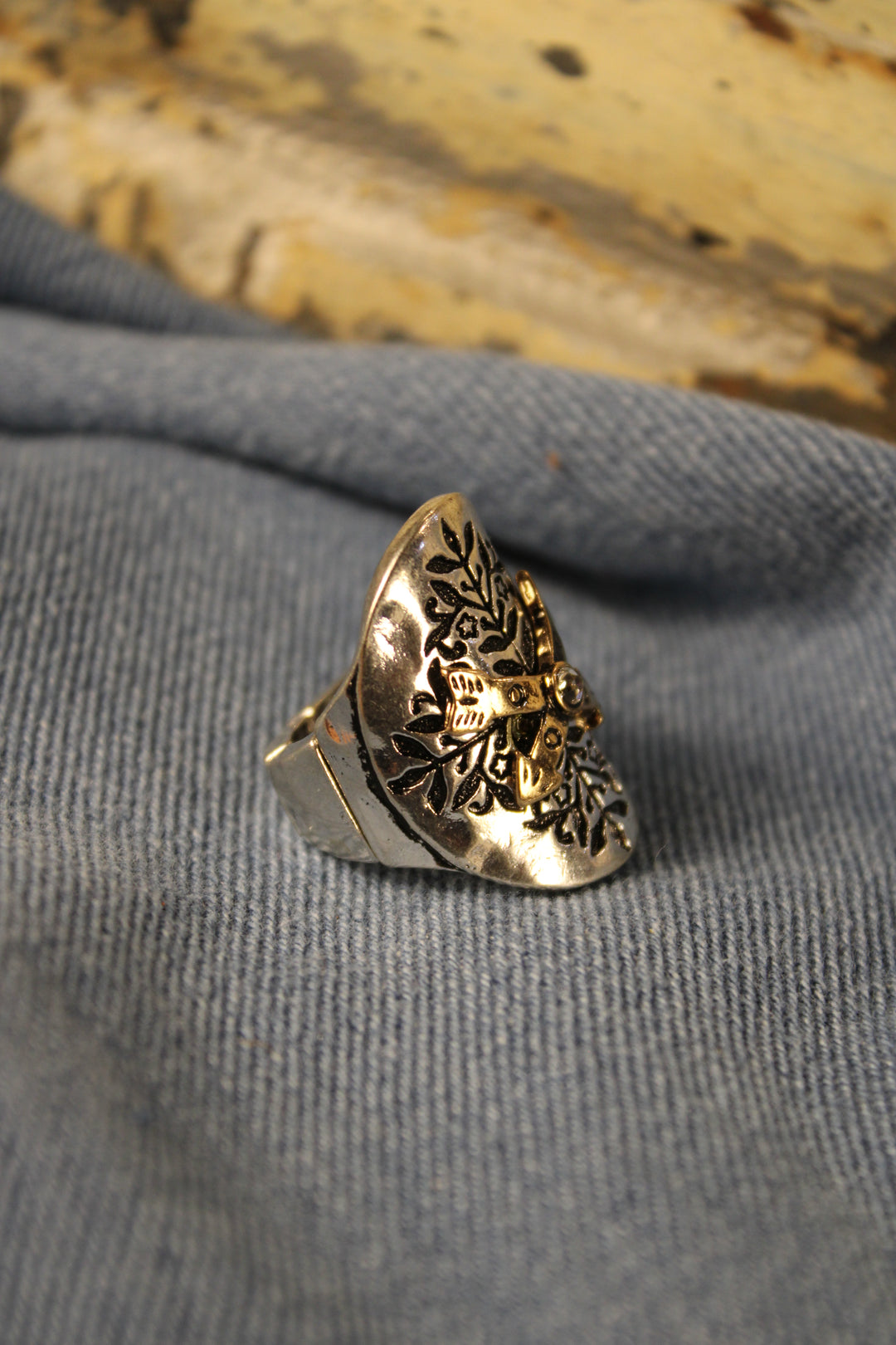 Gilded Harmony Arrow Ring