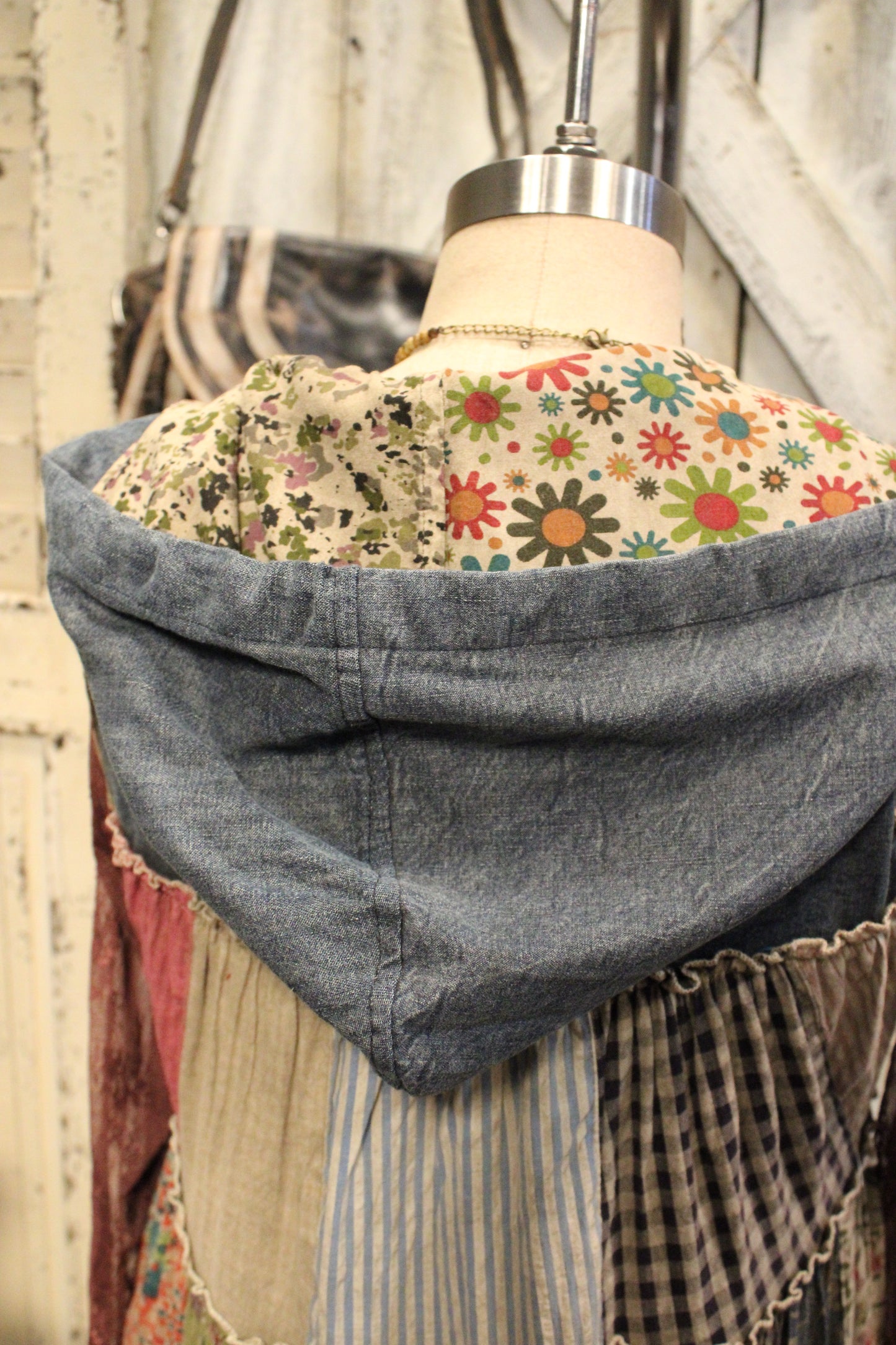 Meadow Bloom Sleeveless Hooded Jacket