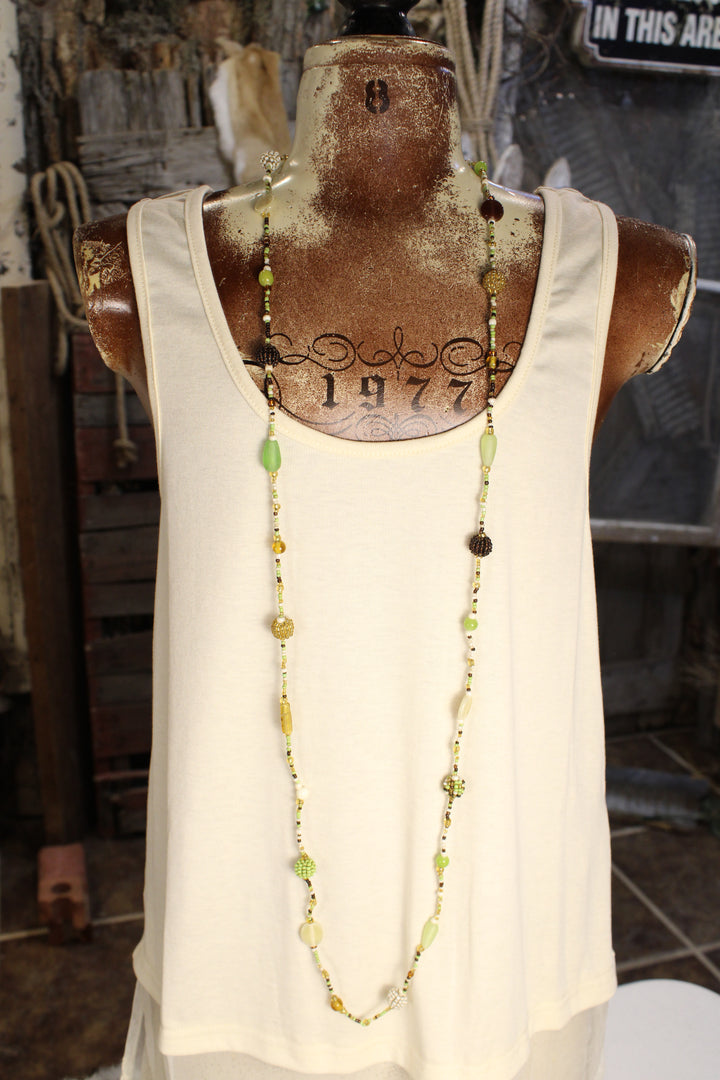 Palm Bliss Beaded Necklace