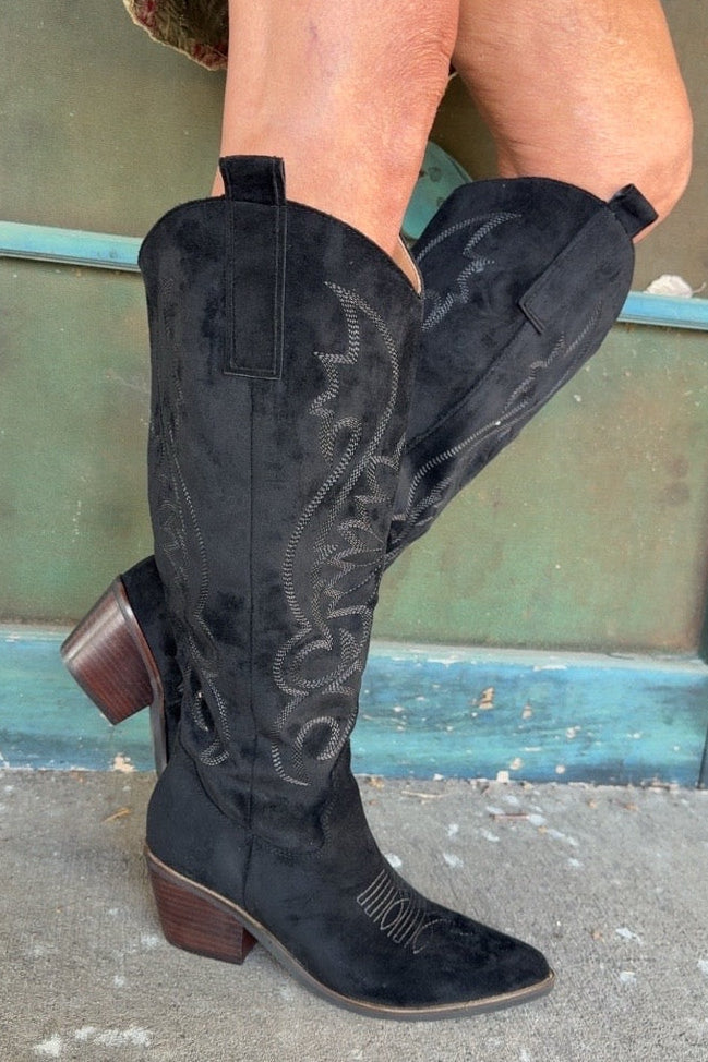 Giada Black Boots