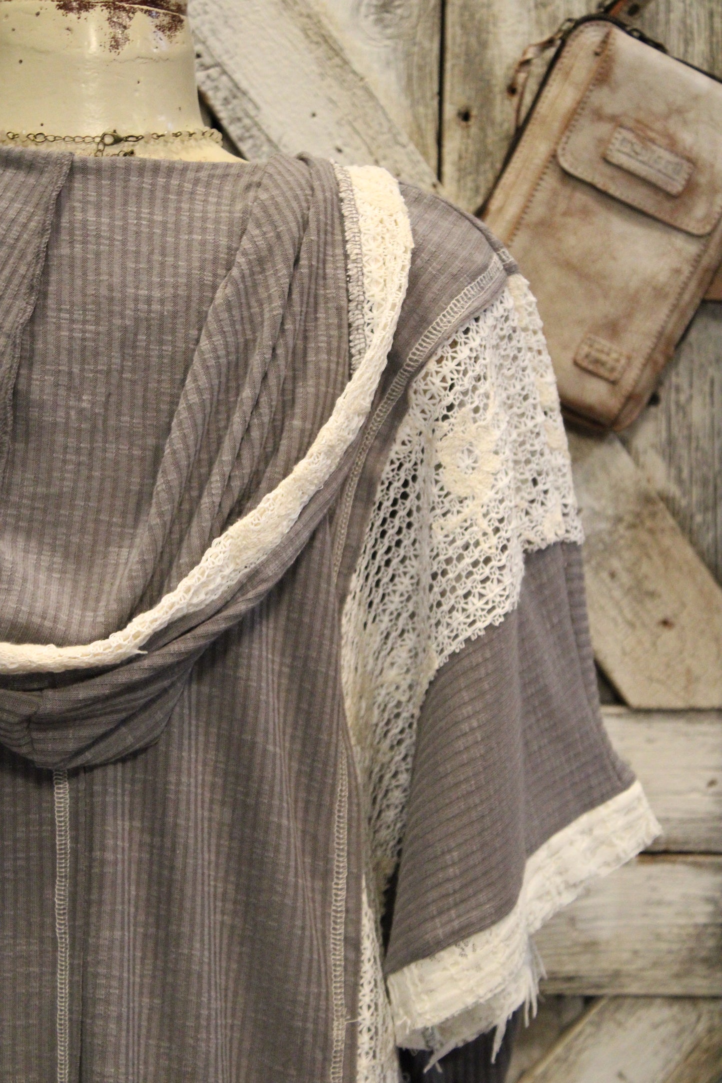 Cactus & Lace Grey Casual Hoodie