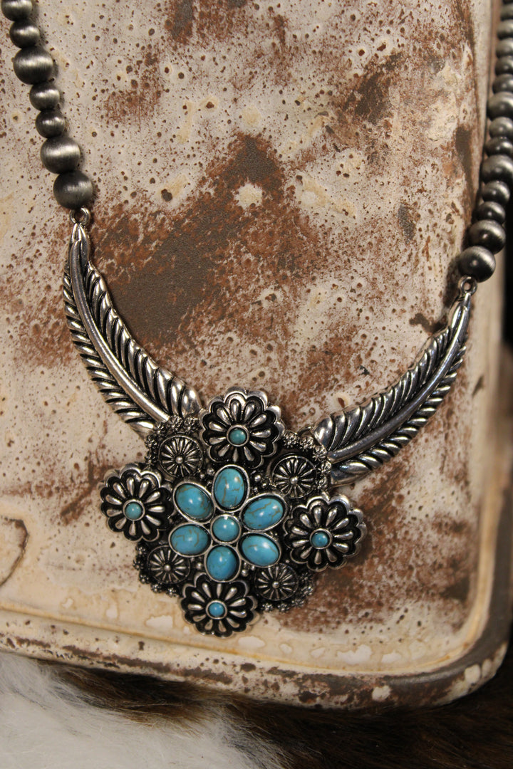 High Desert Daisy Necklace