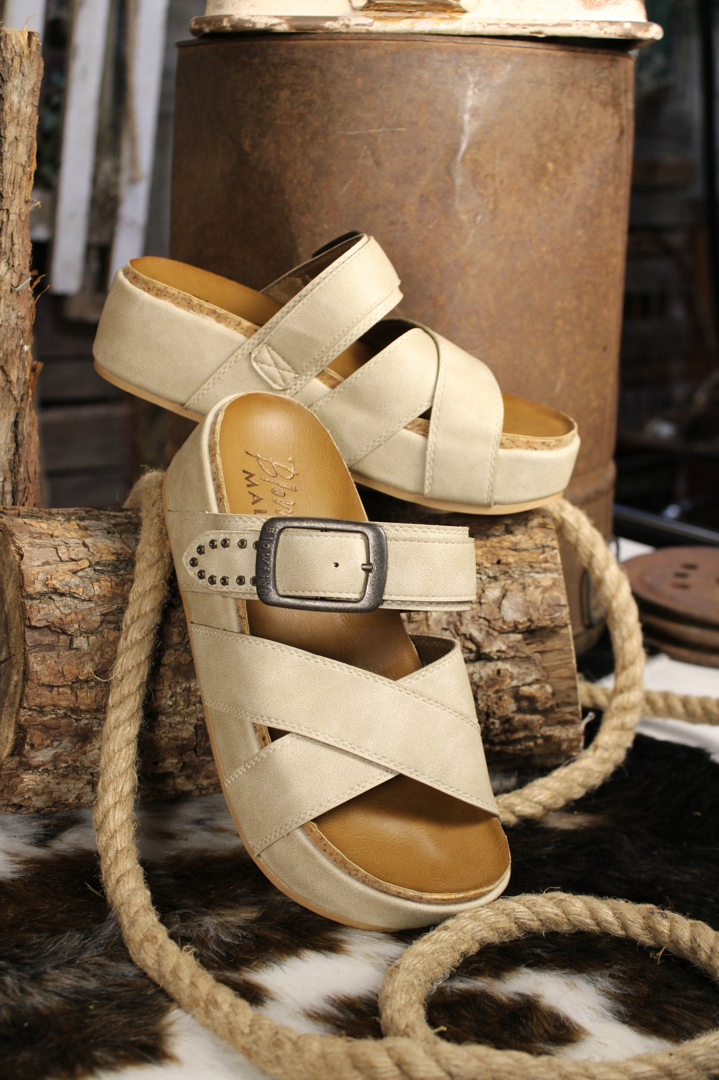 Iris Cloud Smooth Sandals