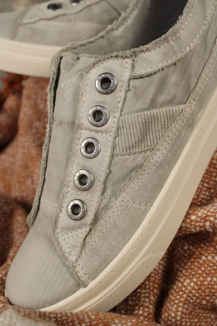 Hangout Washed Grey Sneakers