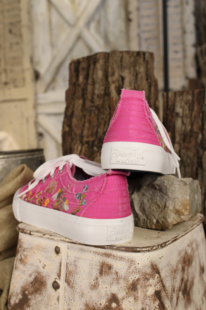 Vivid Pink Canvas Embroidered Sneakers