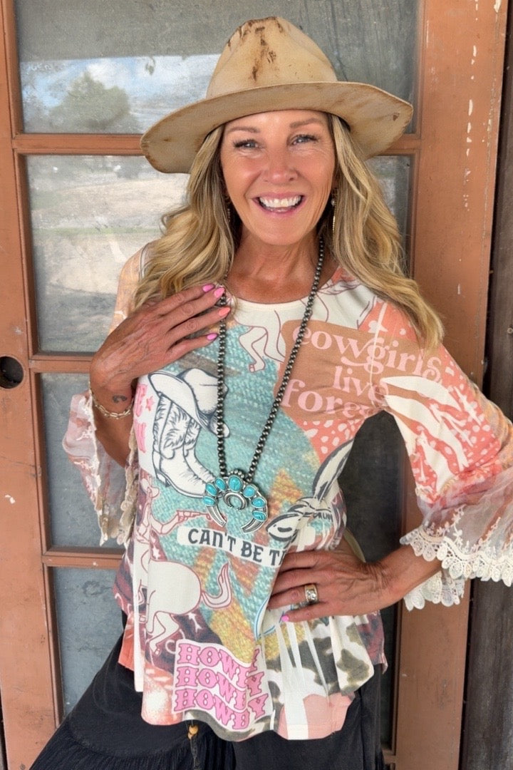 Broom Tail Howdy Blouse
