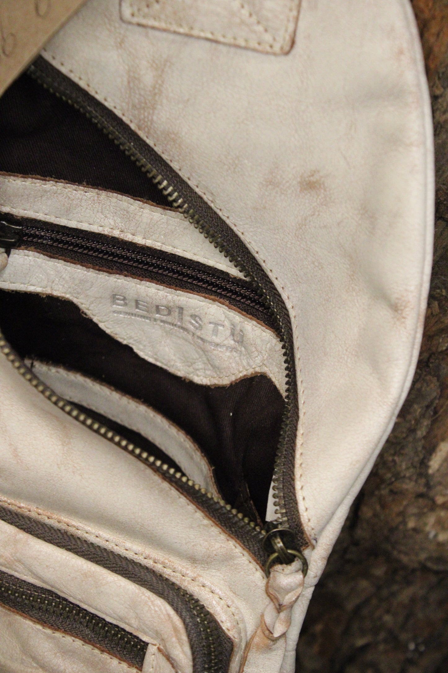 Bed|Stu Andie Nectar Lux Handbag