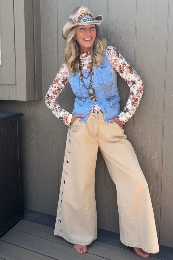 Rustic Oatmeal Blossom Mesh Blouse