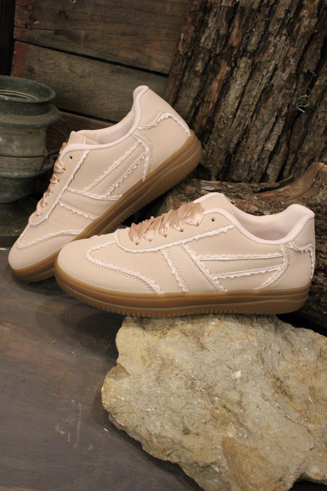 Gianna Sneaker