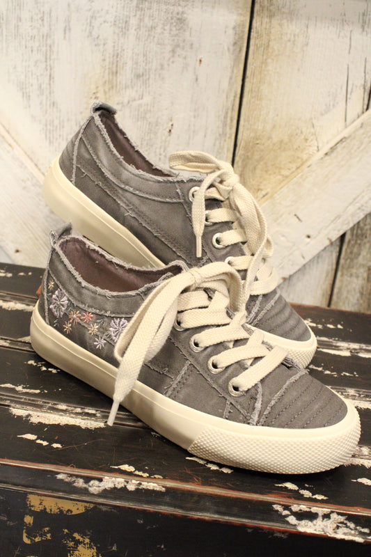 Very Sadie Dust Twill Charcoal Sneakers