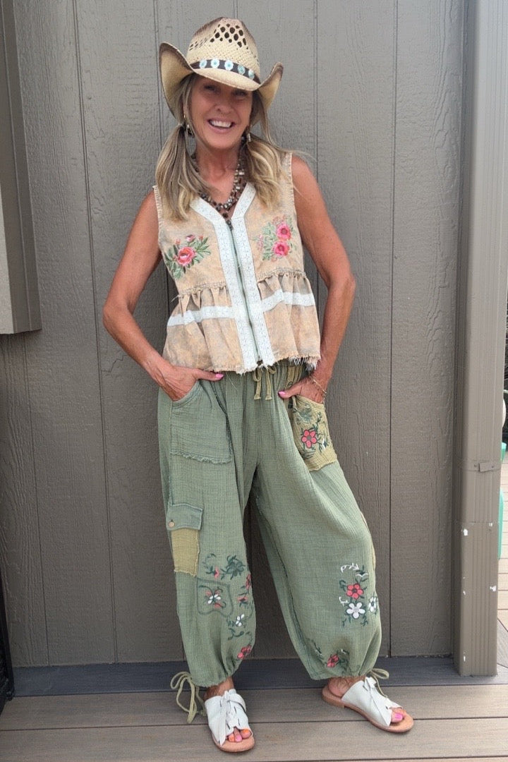 Prairie Rose Embroidered Vest