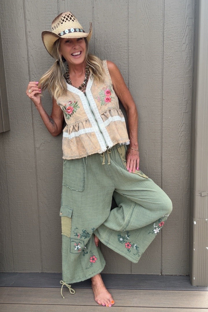Prairie Rose Embroidered Vest