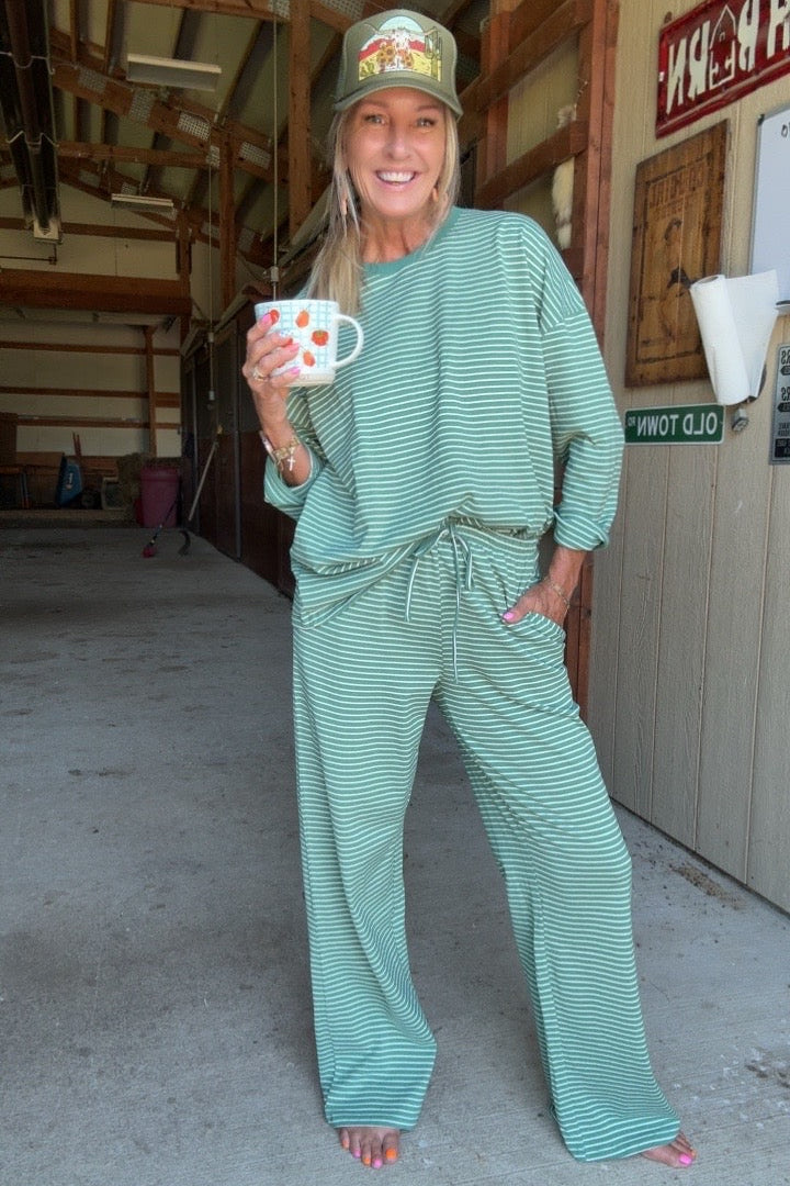 Mossy Dreamer Striped Set
