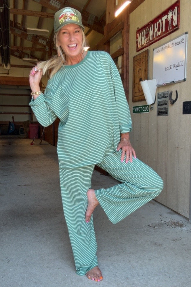 Mossy Dreamer Striped Set