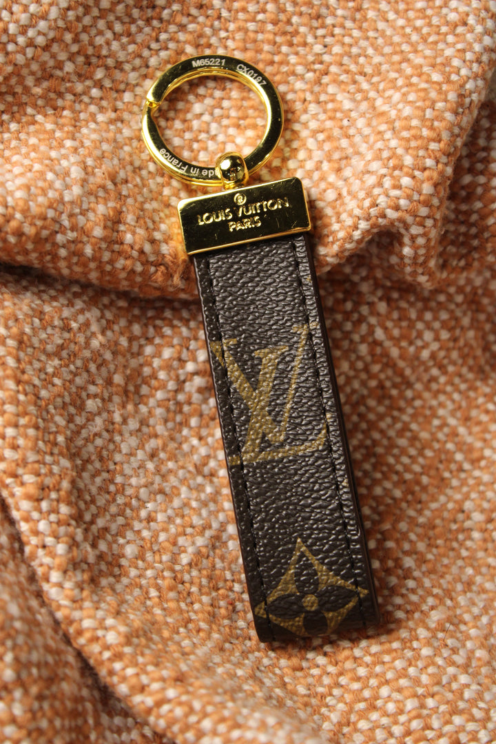 Encore Keychain