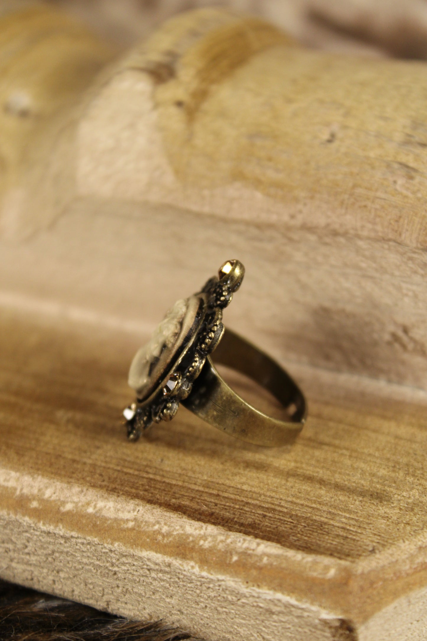 Pearl Whisper Cameo Ring