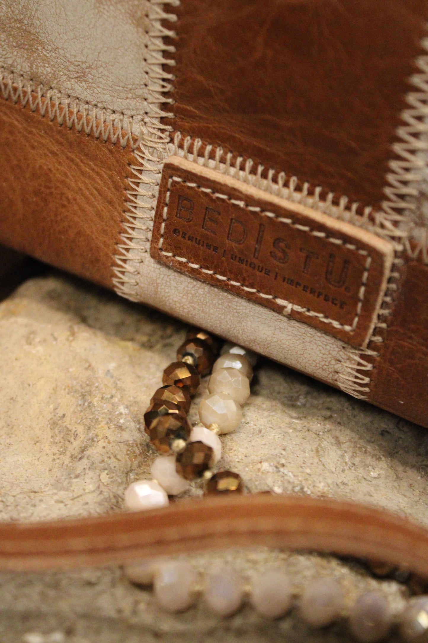 Bed|Stu Cadence PW Tan Rustic Nectar Lux Handbag