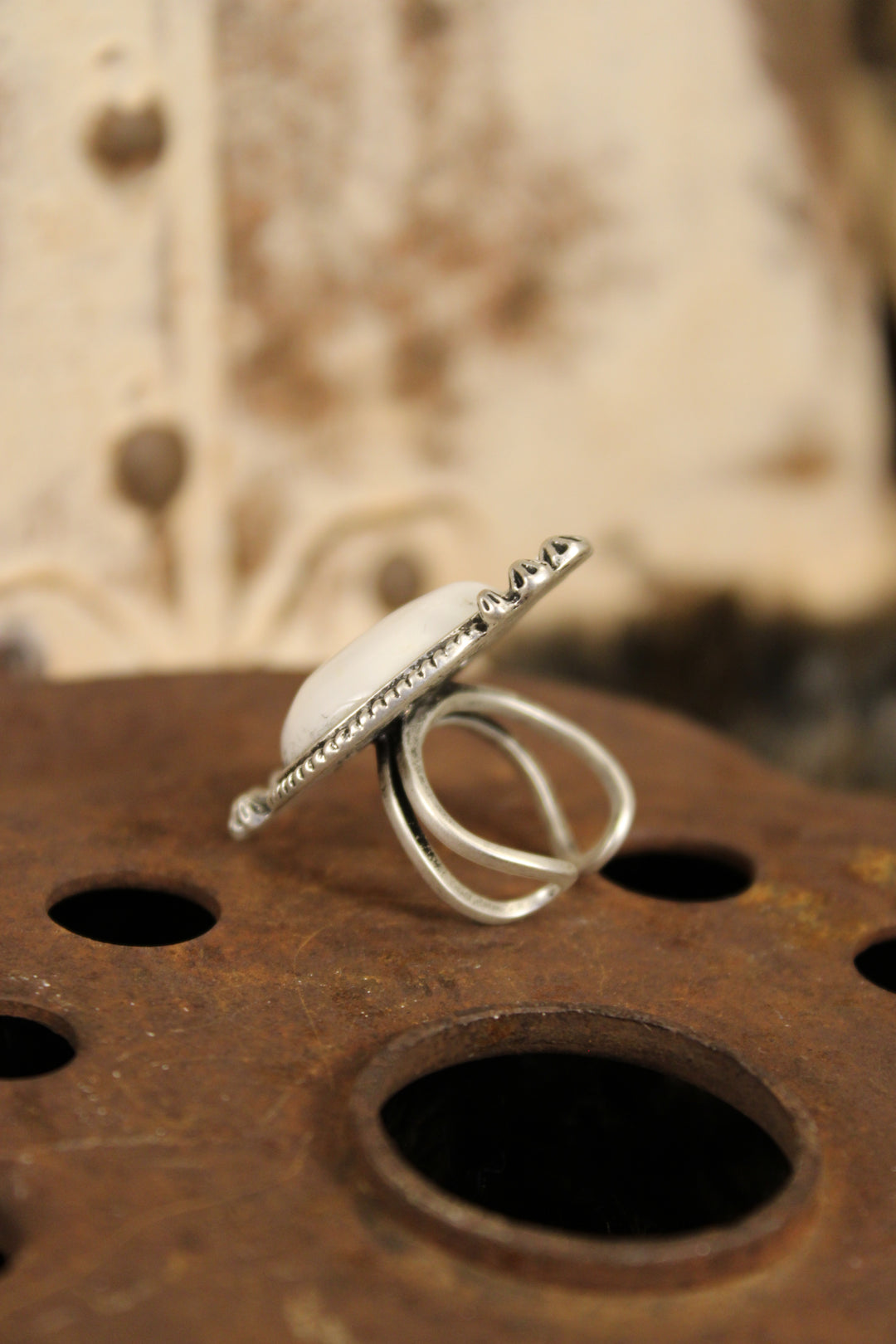 Luna Glow Ring