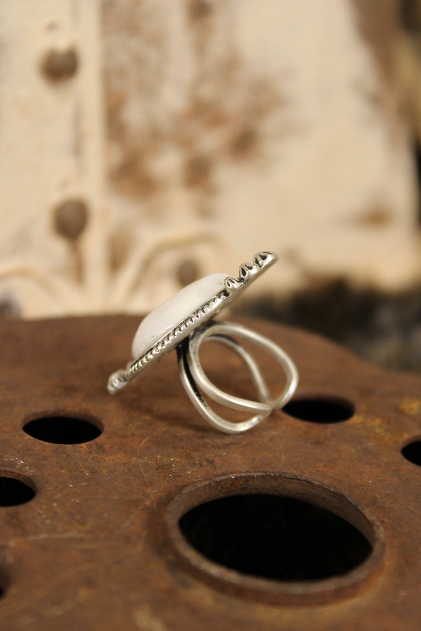 Luna Glow Ring