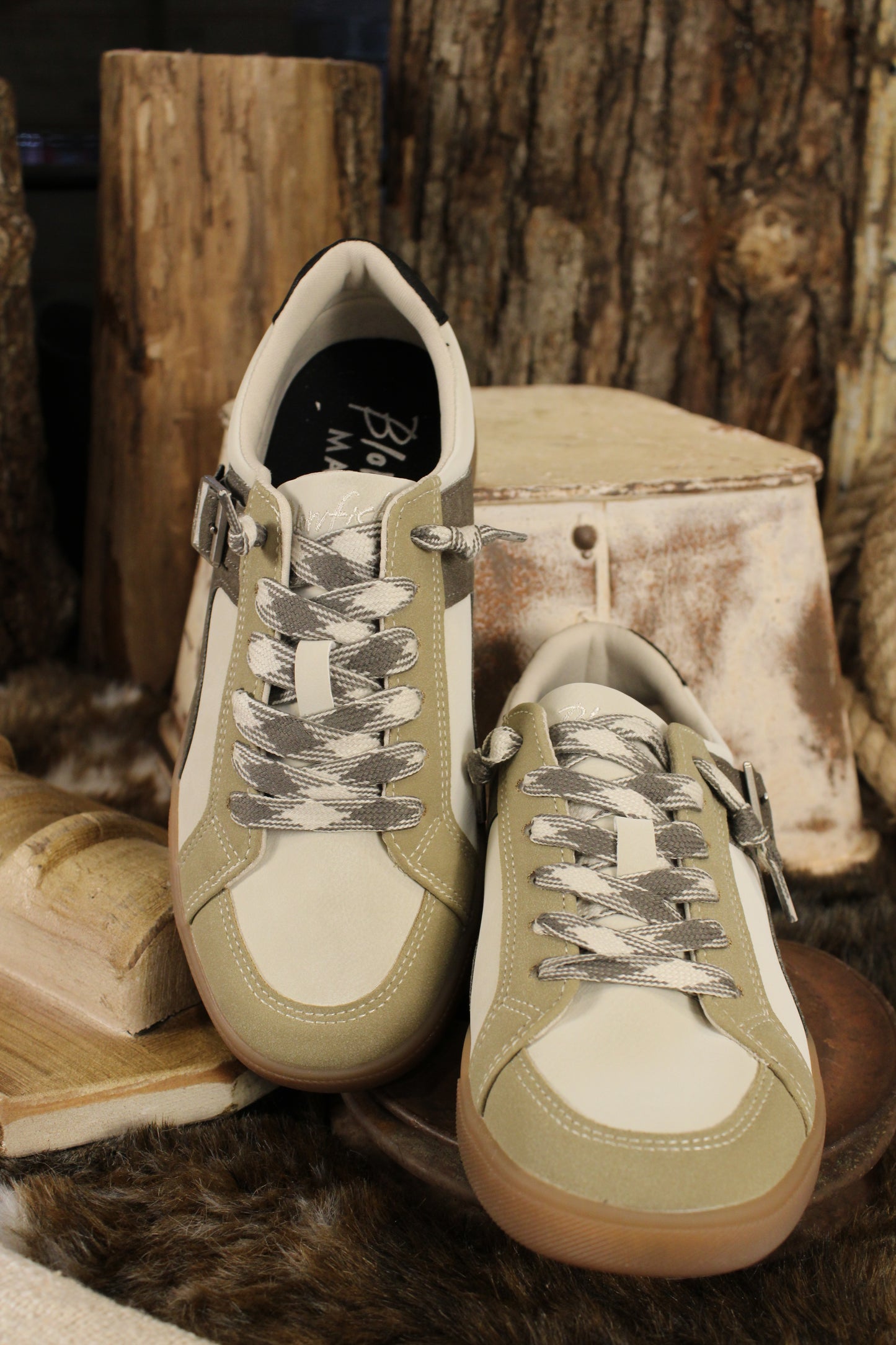 Topanga Oyster Sneakers