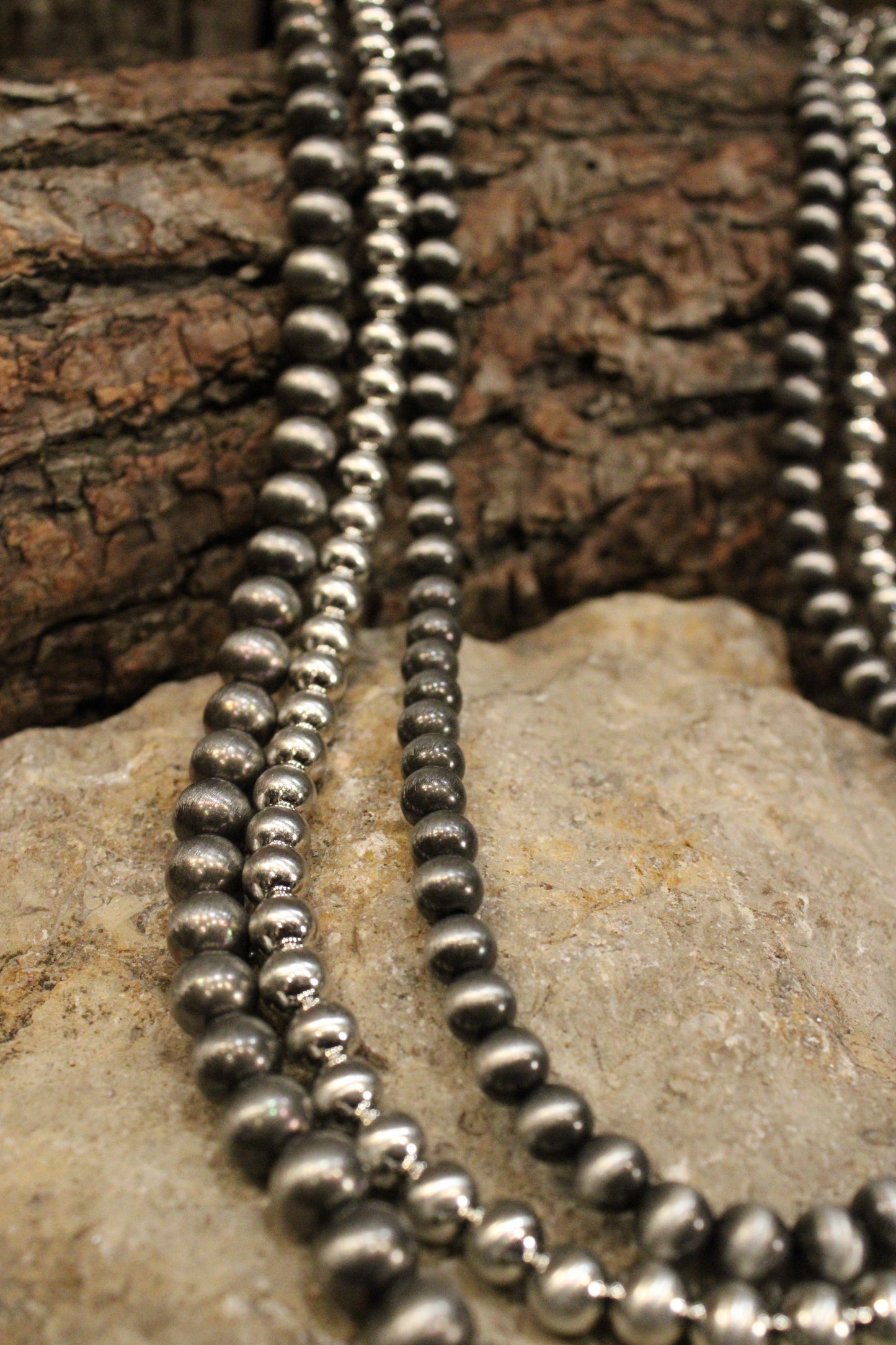 Metallic Pearl Necklace