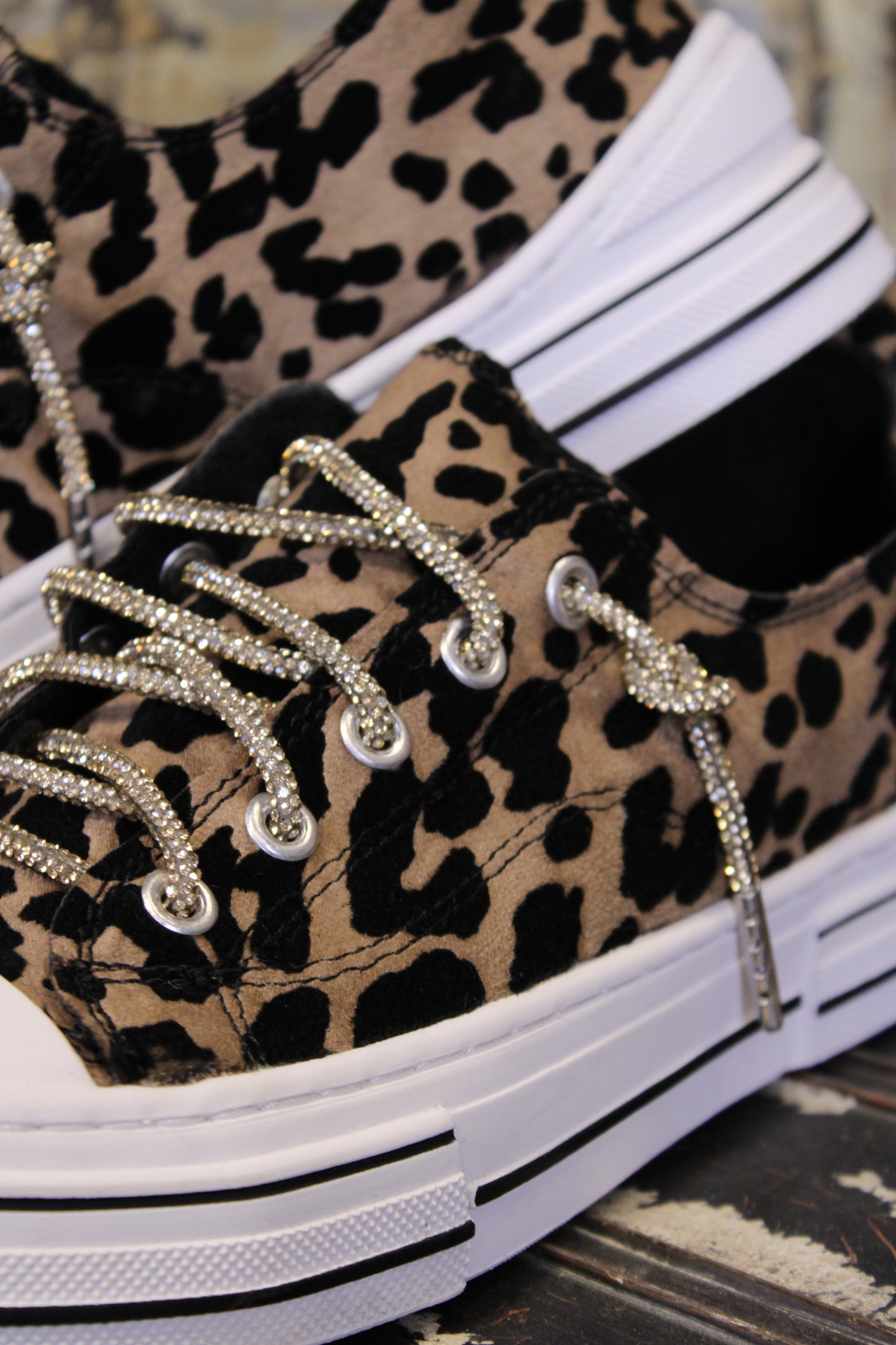 Aman Leopard 2 Sneakers