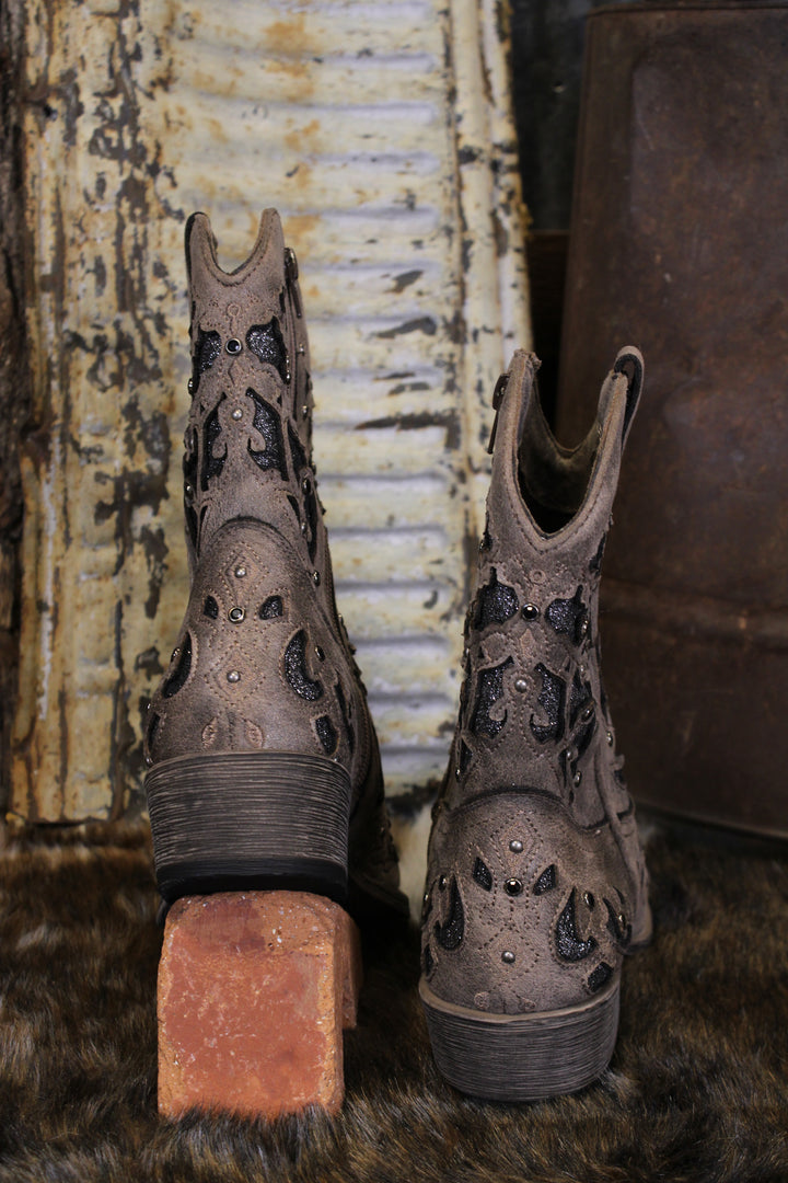 Betty Picnic Boots
