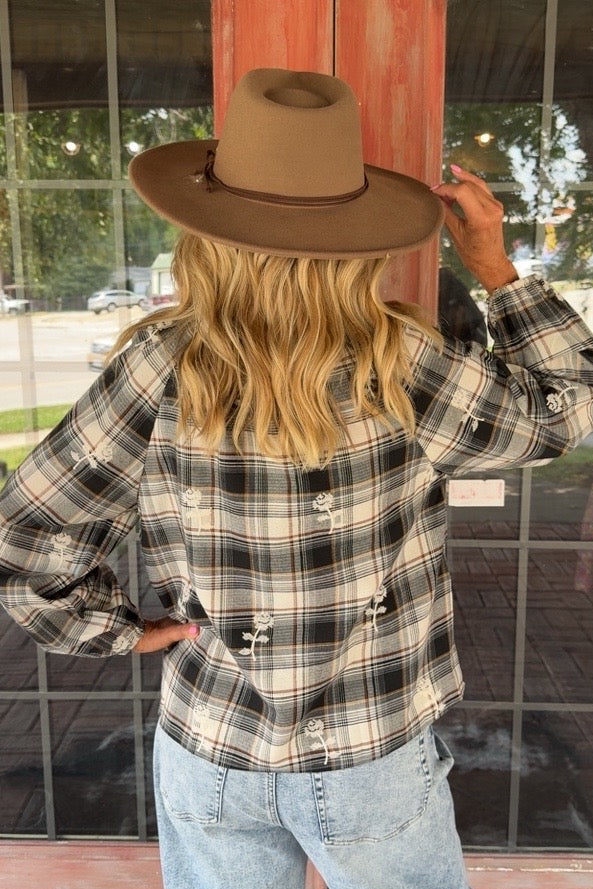 Honey And Hearth Plaid Top