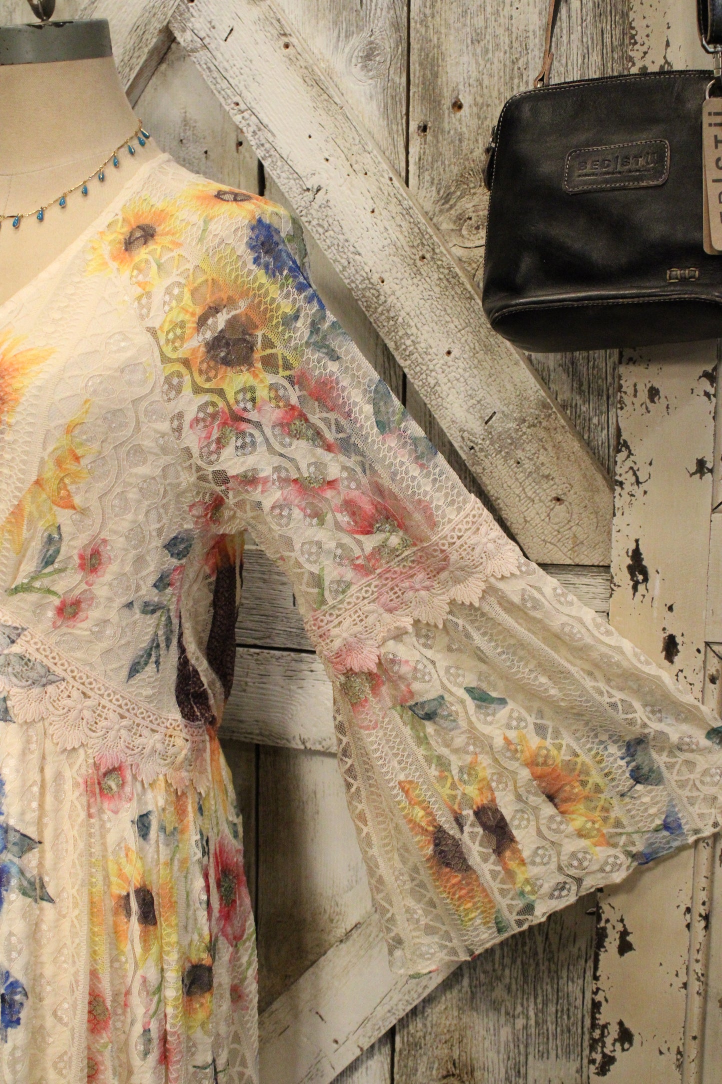 Lead Singer Sunflower Beige Dress