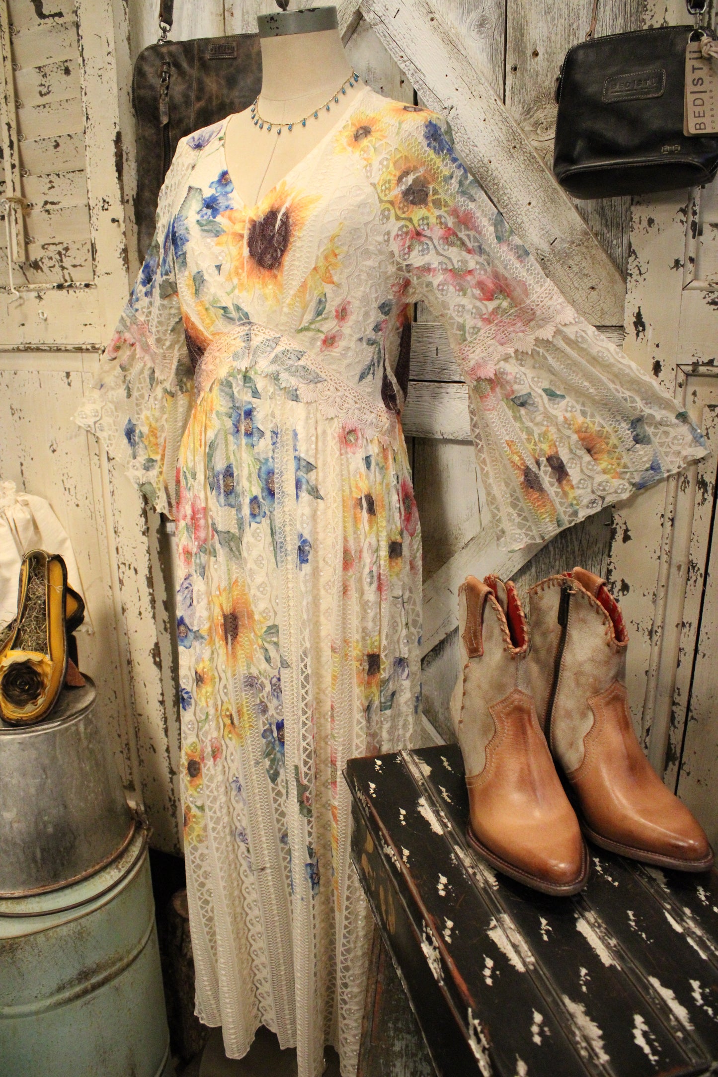 Lead Singer Sunflower Beige Dress