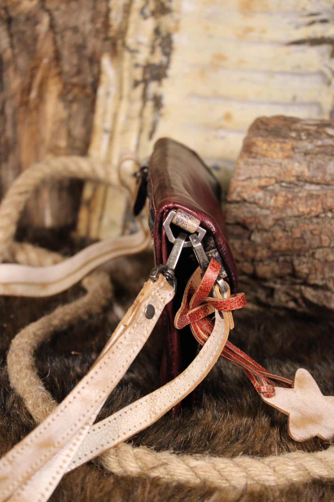 Bed|Stu Cadence Americana Rustic Handbag