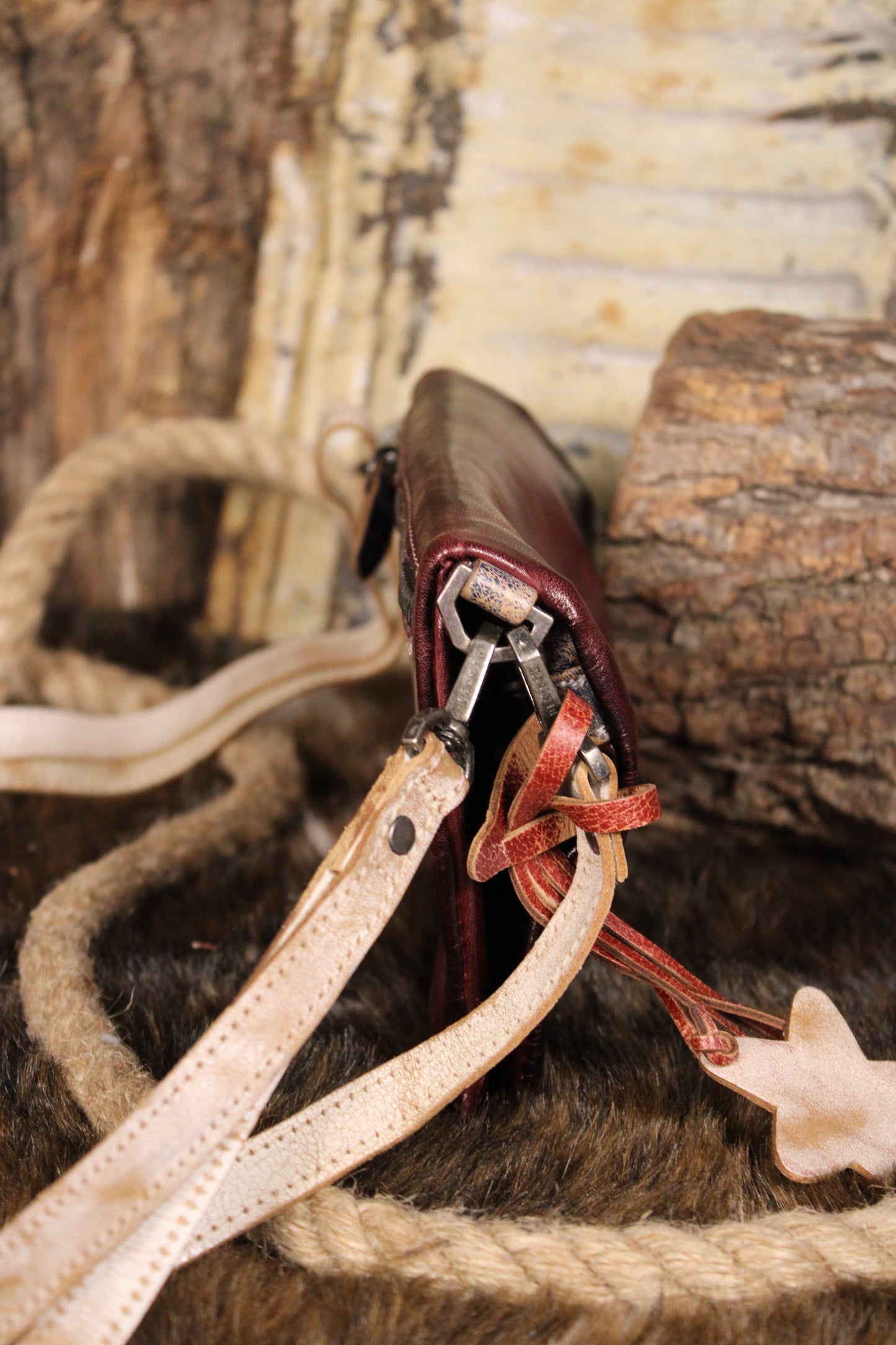 Bed|Stu Cadence Americana Rustic Handbag