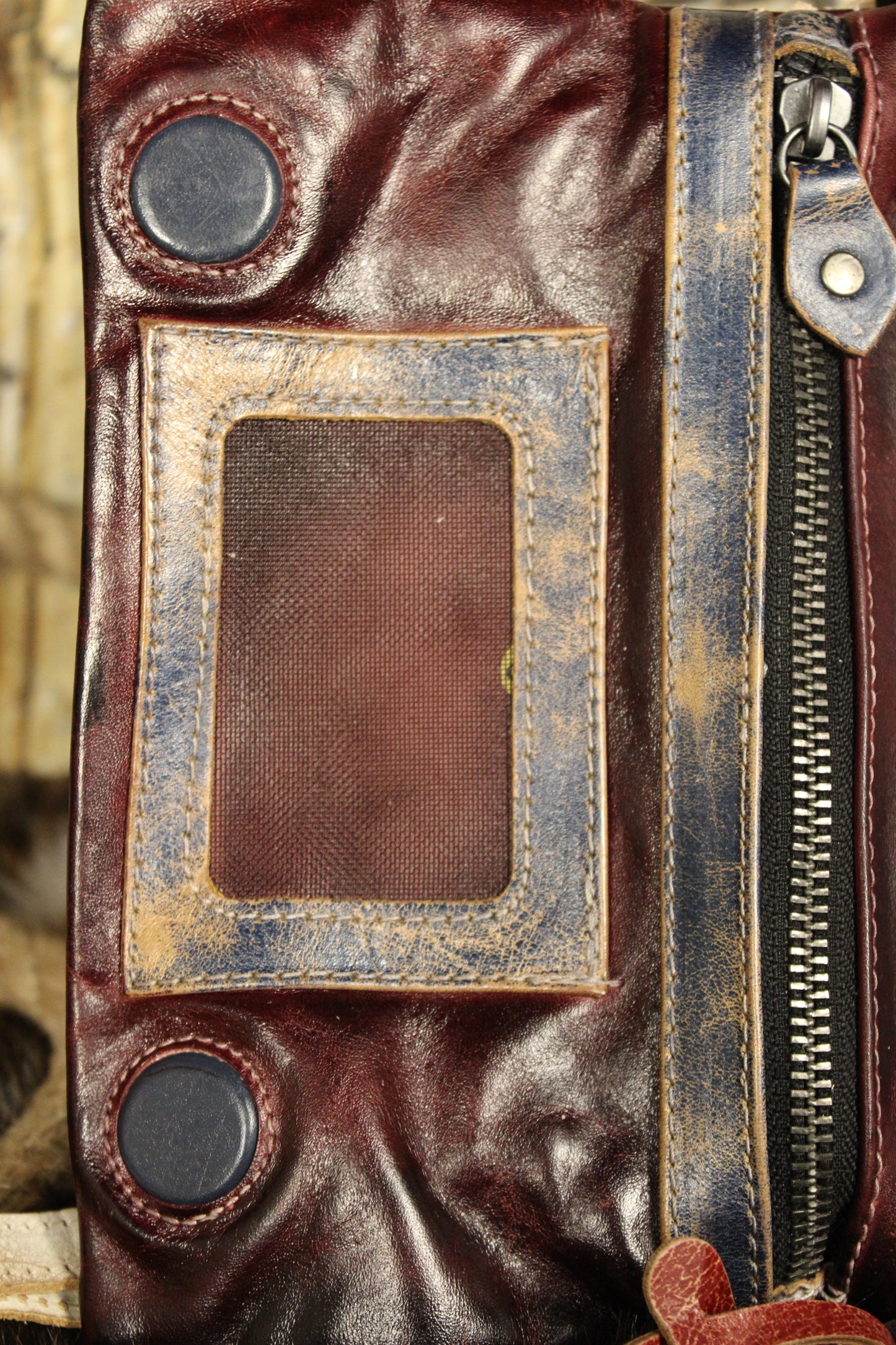 Bed|Stu Cadence Americana Rustic Handbag