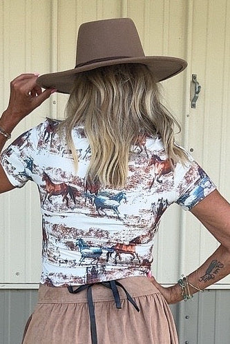 Meadow Gallop Crop Top
