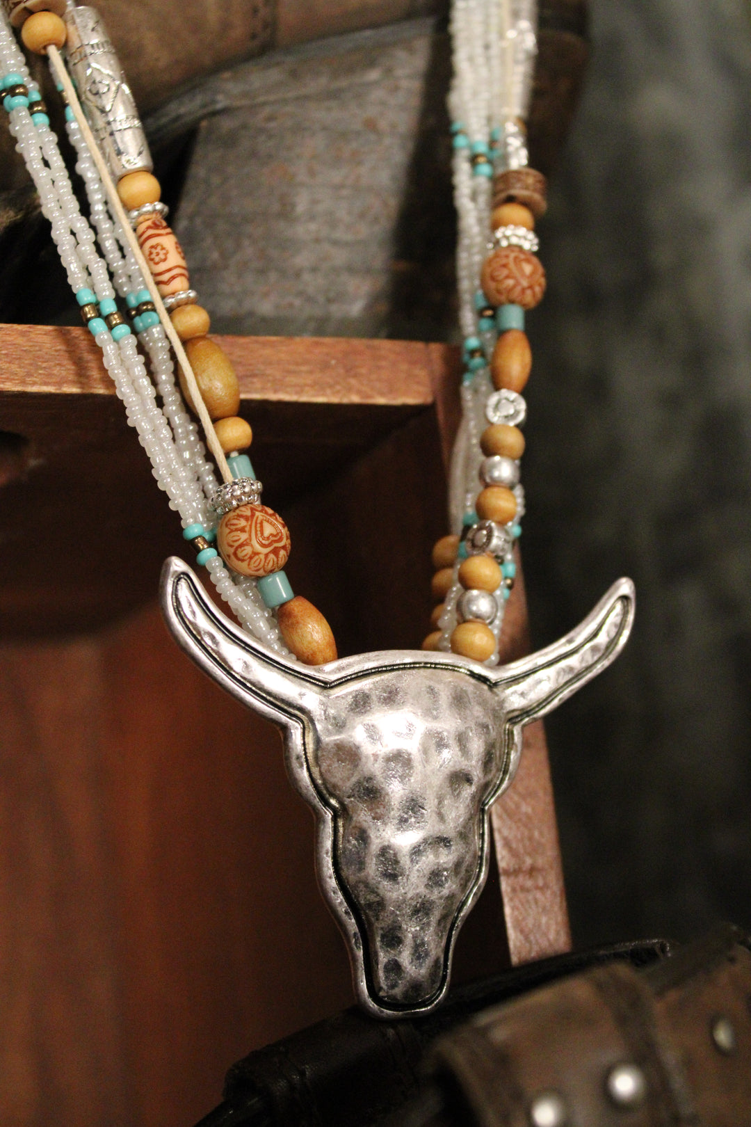 White Polished Prairie Longhorn Necklace