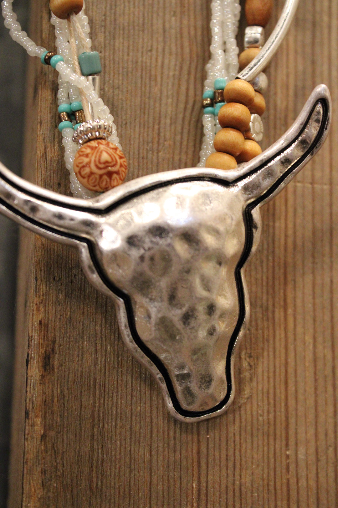 White Polished Prairie Longhorn Necklace
