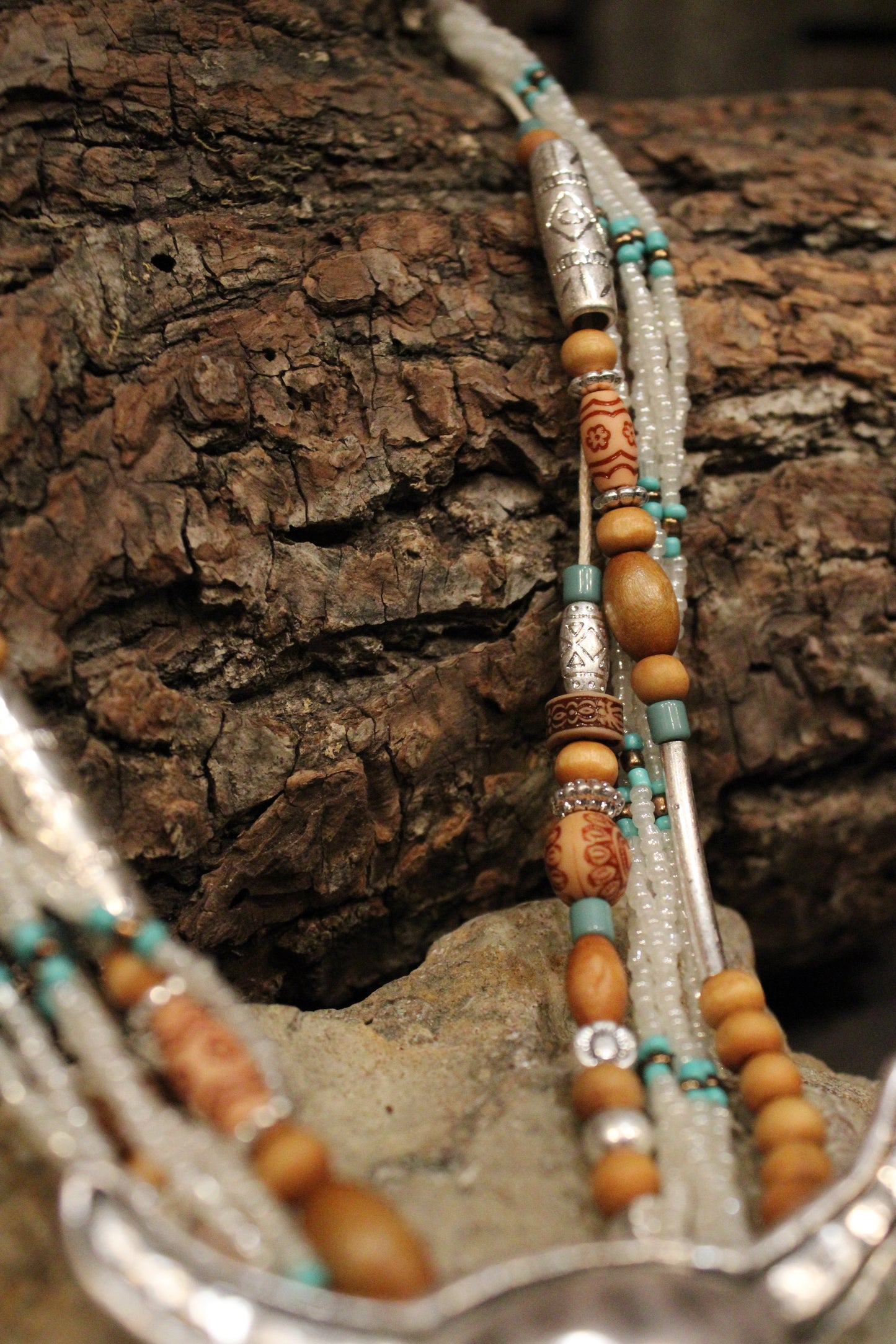 White Polished Prairie Longhorn Necklace