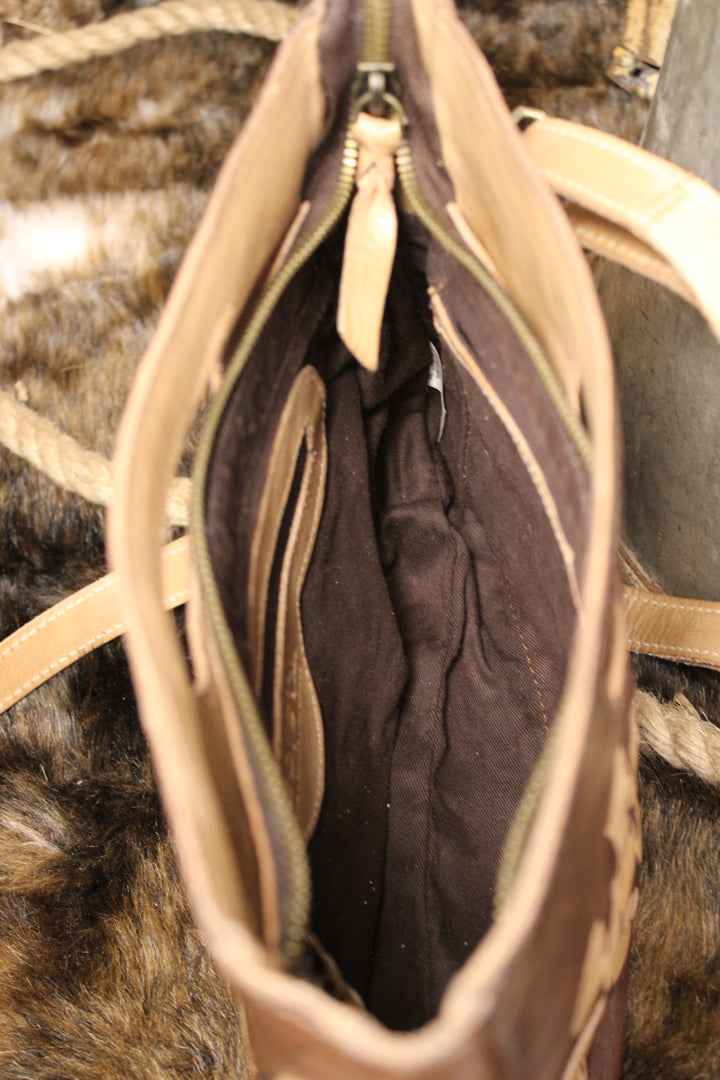 Bed|Stu Keiki Teak Oats Rustic Handbag