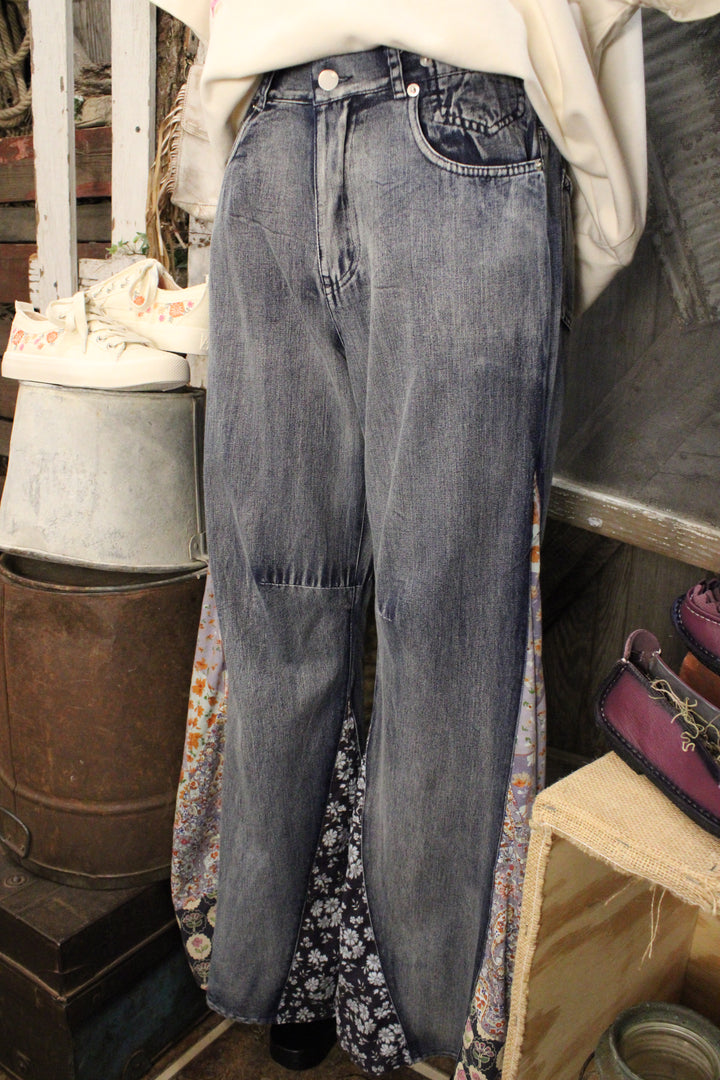 Flora Flow Jeans