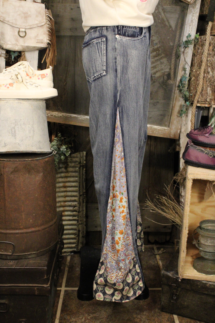 Flora Flow Jeans