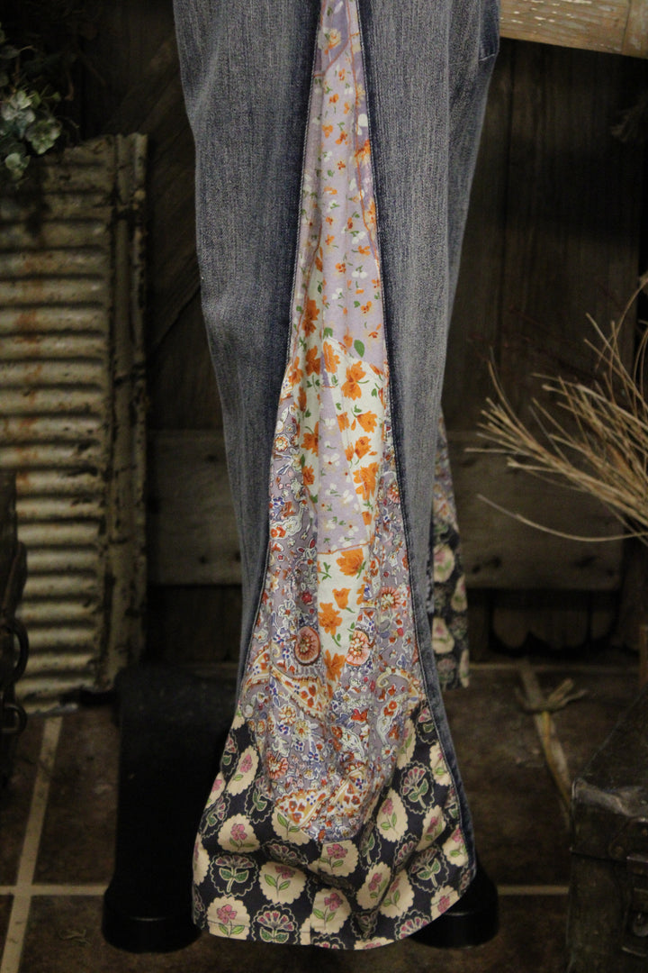 Flora Flow Jeans