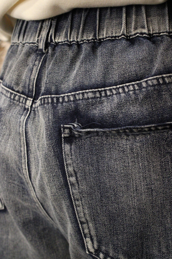 Flora Flow Jeans