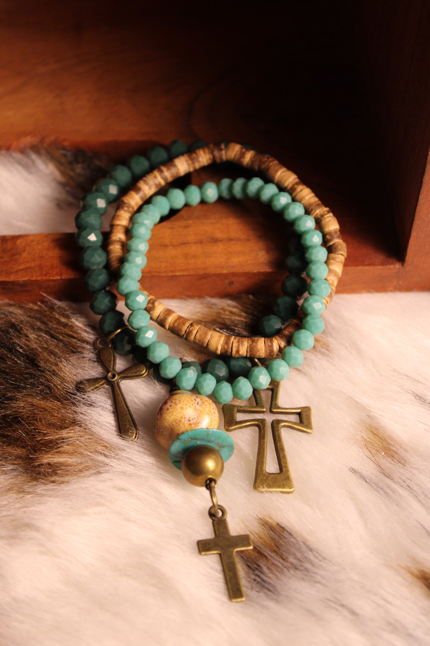 FGO Emerald Meadow Cross Bracelet Set
