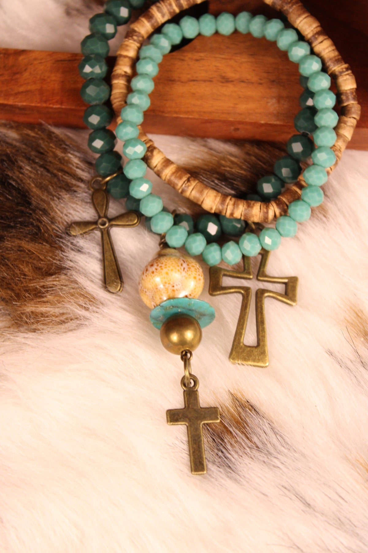 FGO Emerald Meadow Cross Bracelet Set