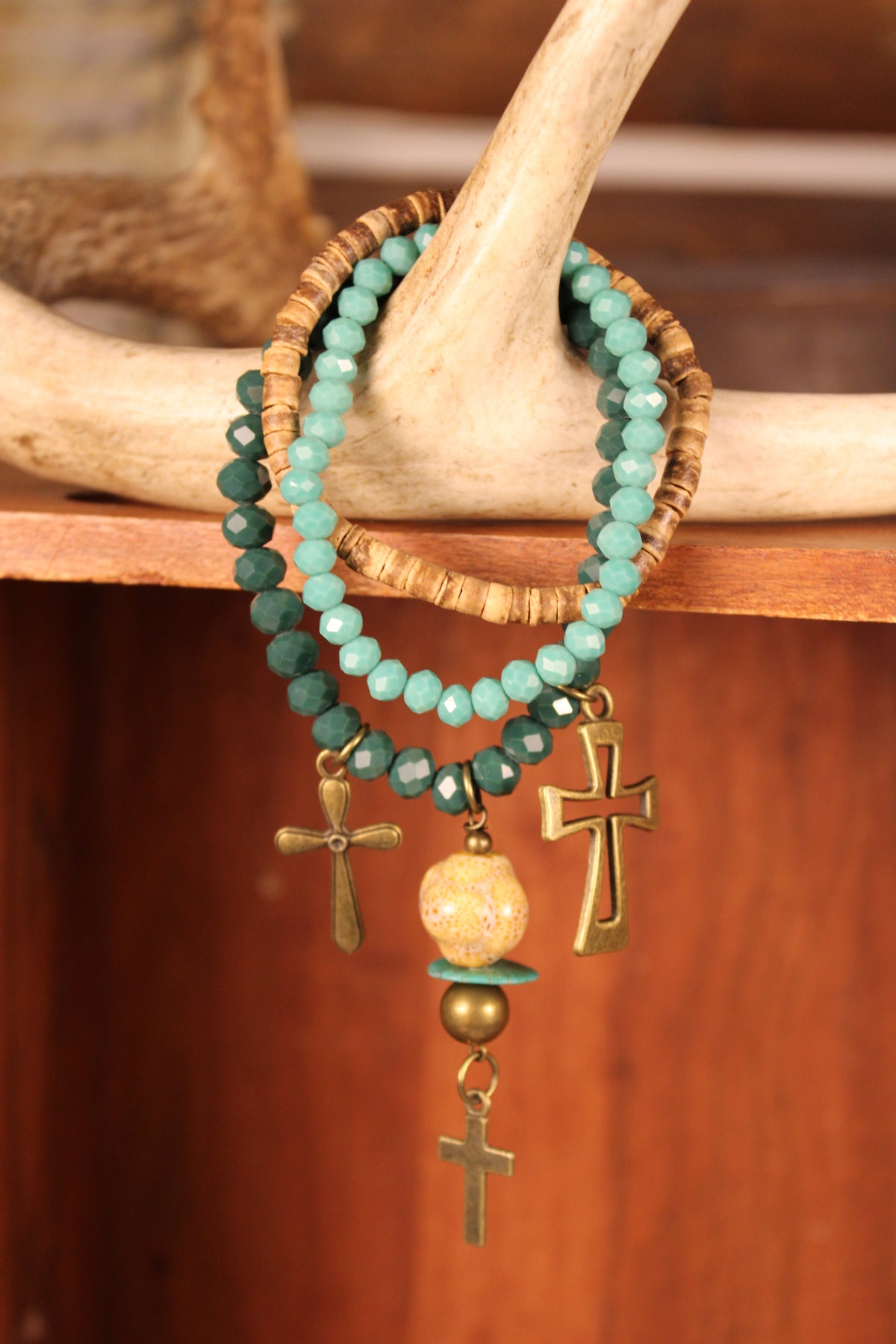FGO Emerald Meadow Cross Bracelet Set