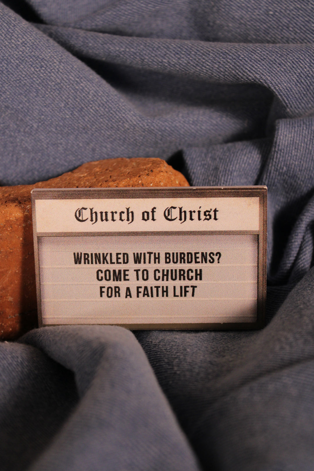 Chapel Smiles Magnets