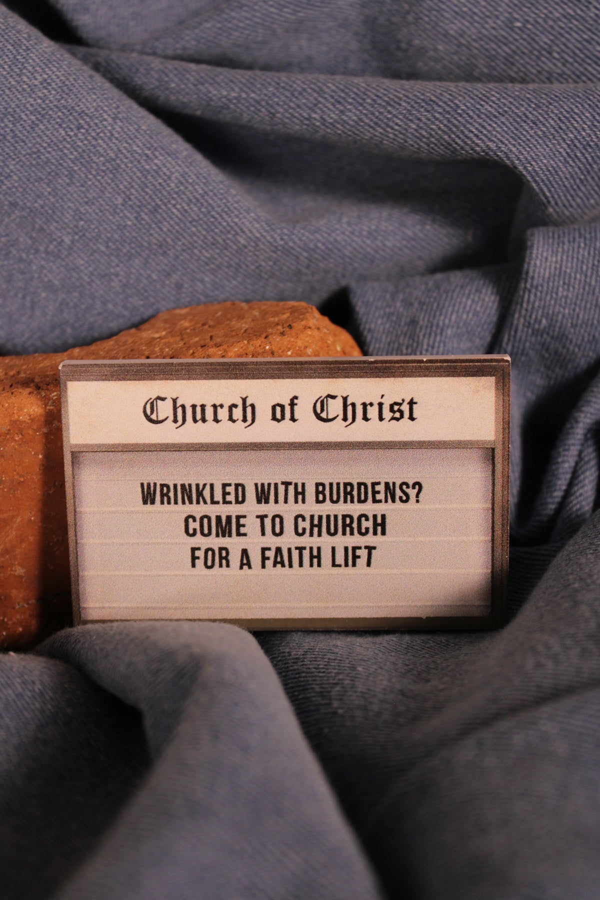 Chapel Smiles Magnets
