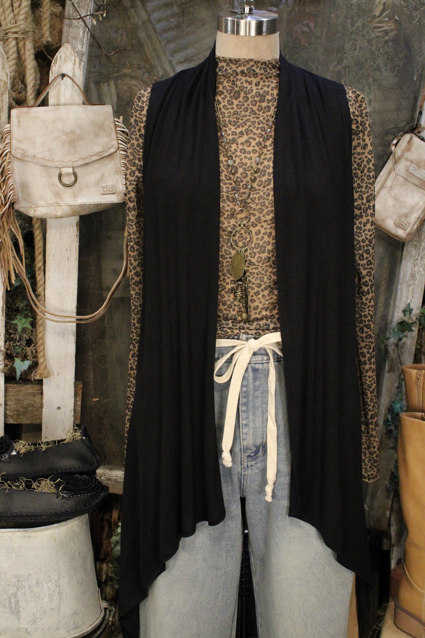 Terra Drift Black Vest