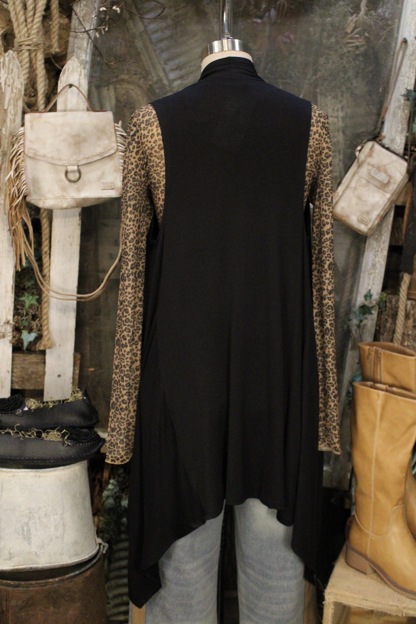 Terra Drift Black Vest