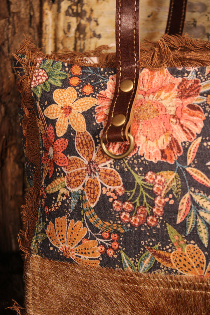 Wildflower Glen Tapestry Tag